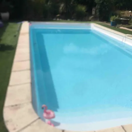 3 Pieces Dans Maison En Rez-de-jardin * Peymeinade