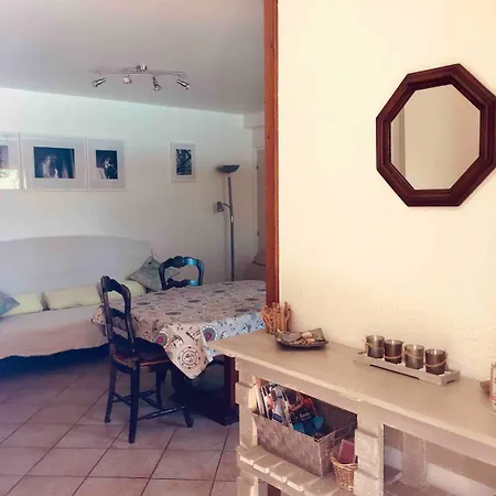 3 Pieces Dans Maison En Rez-de-jardin Peymeinade